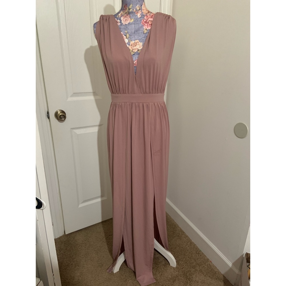 Fashion Nova summertime dress